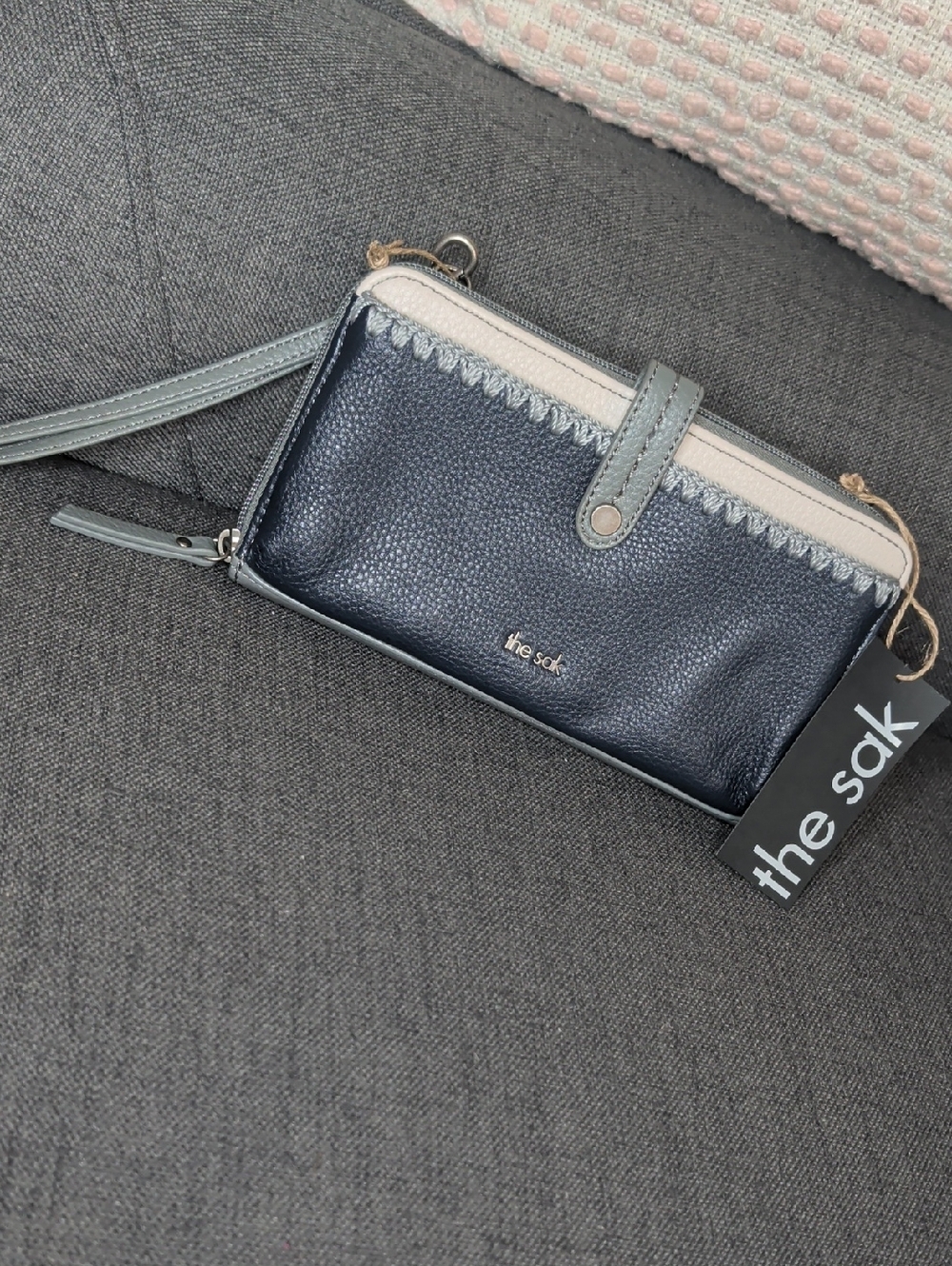 New With Tags The Sak. Iris Smartphone Wallet